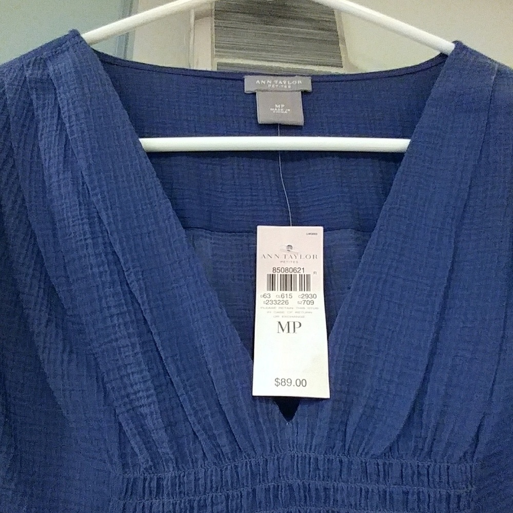Ann Taylor blouse - Picture 7 of 7
